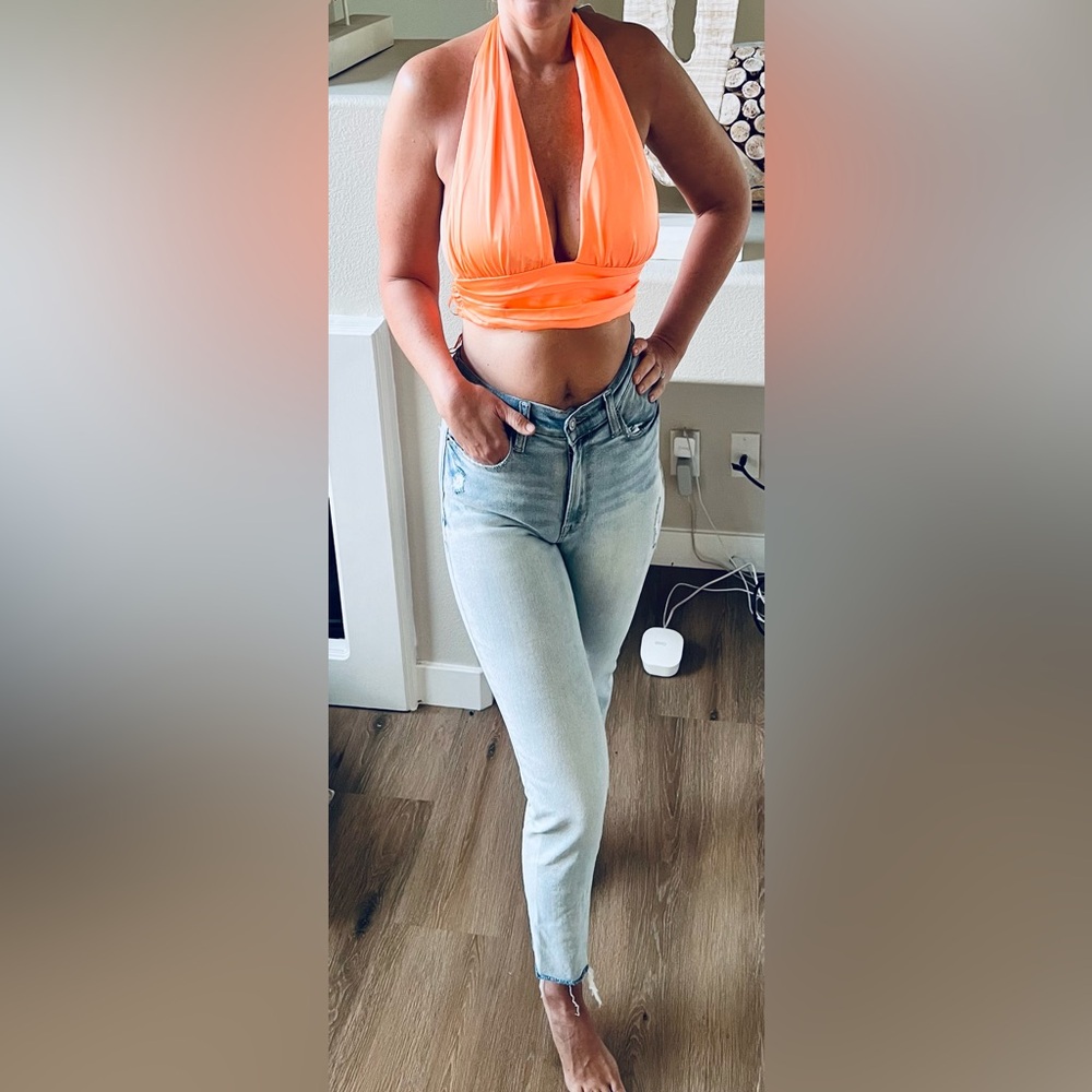 NWT ZARA Neon orange satin halter open back crop top size M  ♡